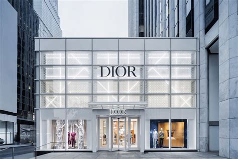 christian dior stores united states.